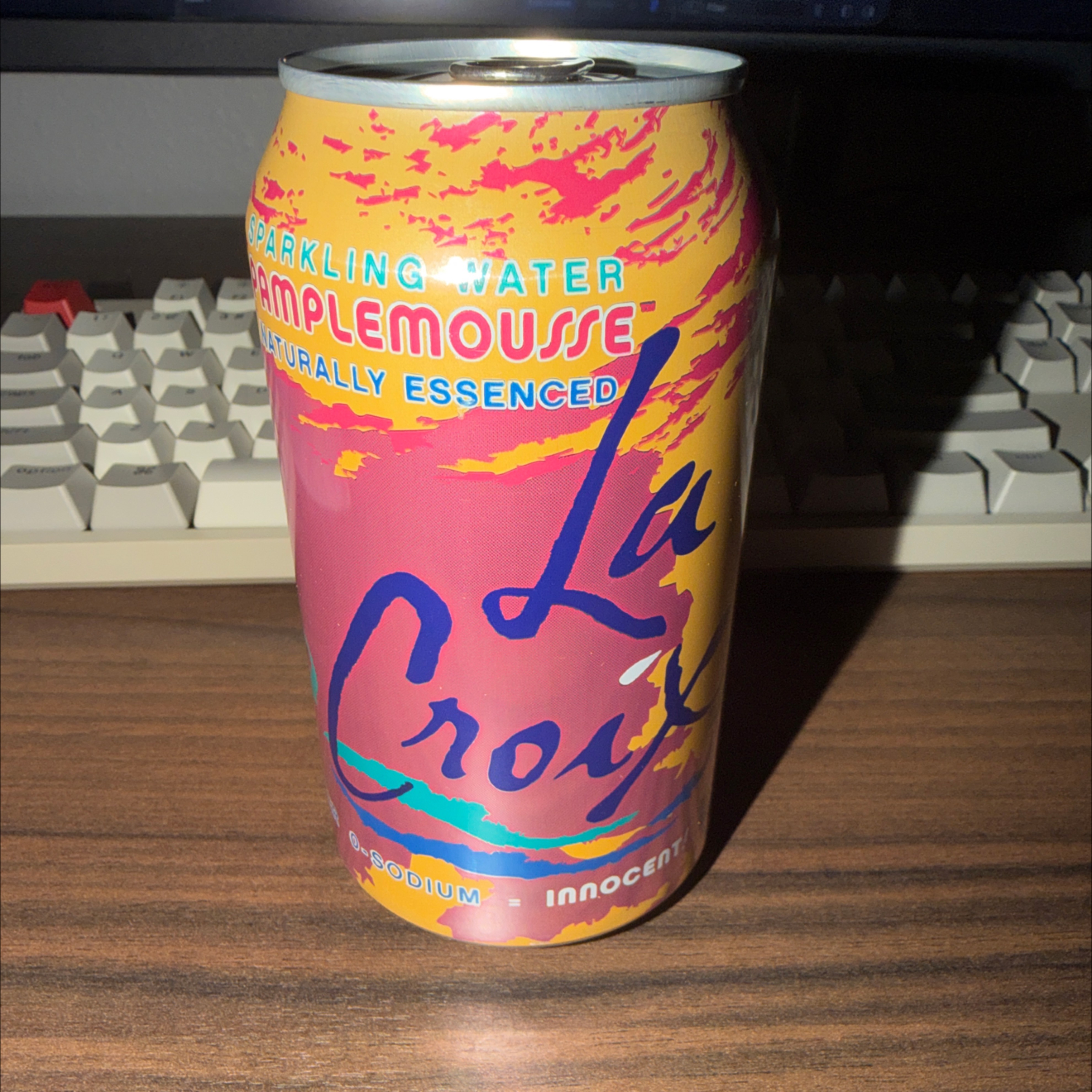 Pamplemousse Sparkling Water