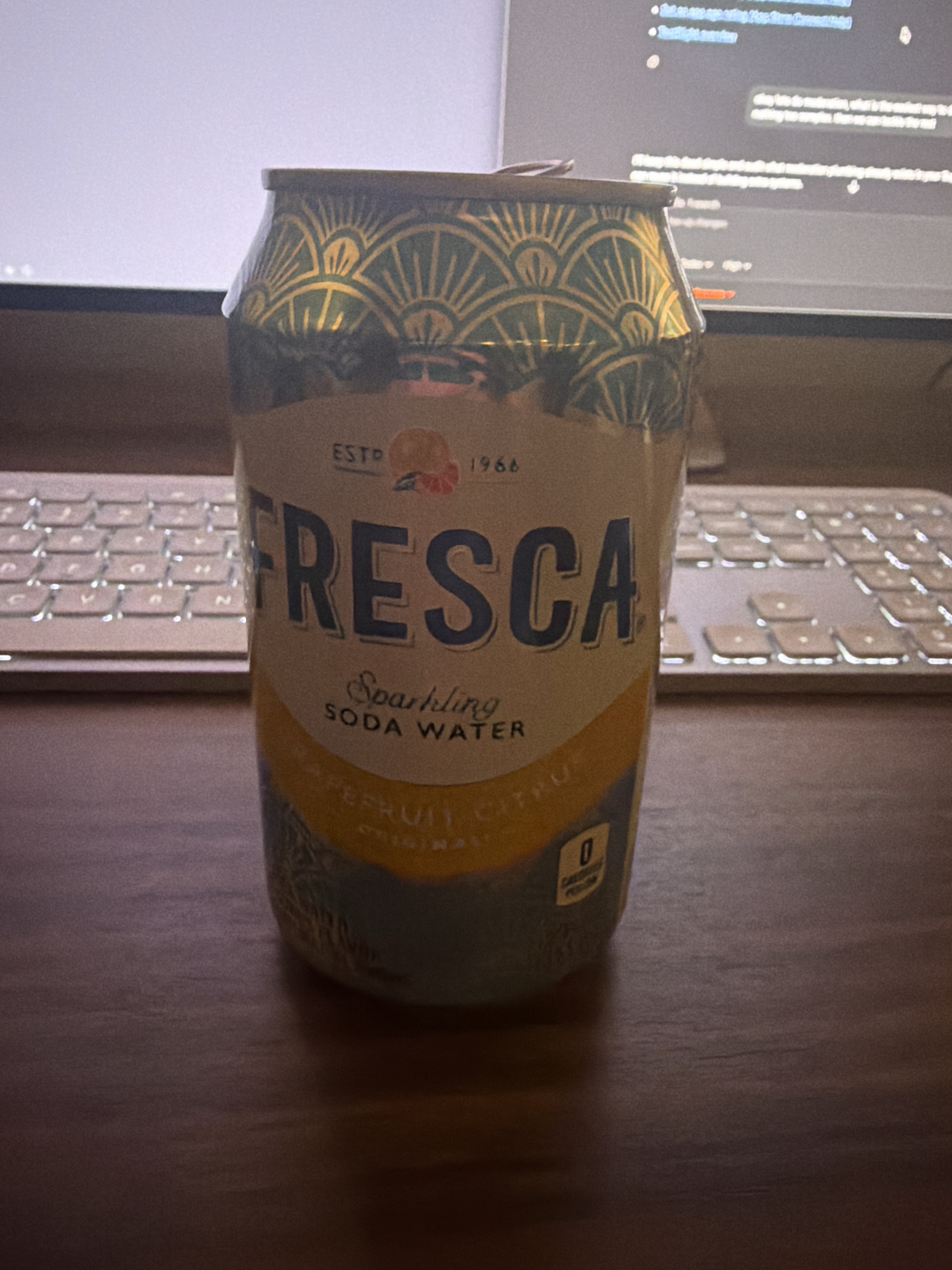 Fresca Sparkling Soda Water Grapefruit Citrus Original